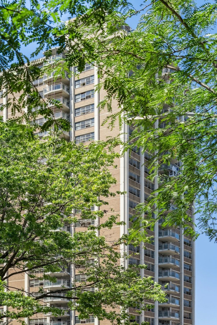 301 First Avenue Student Housing Hero