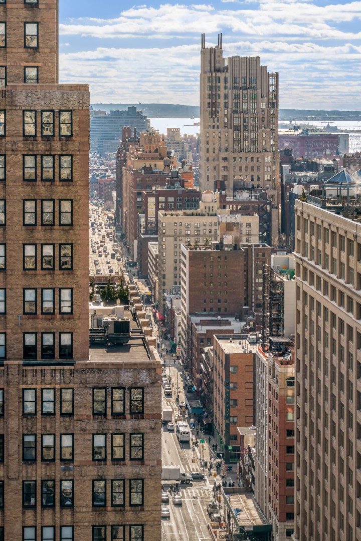 305 Seventh Avenue