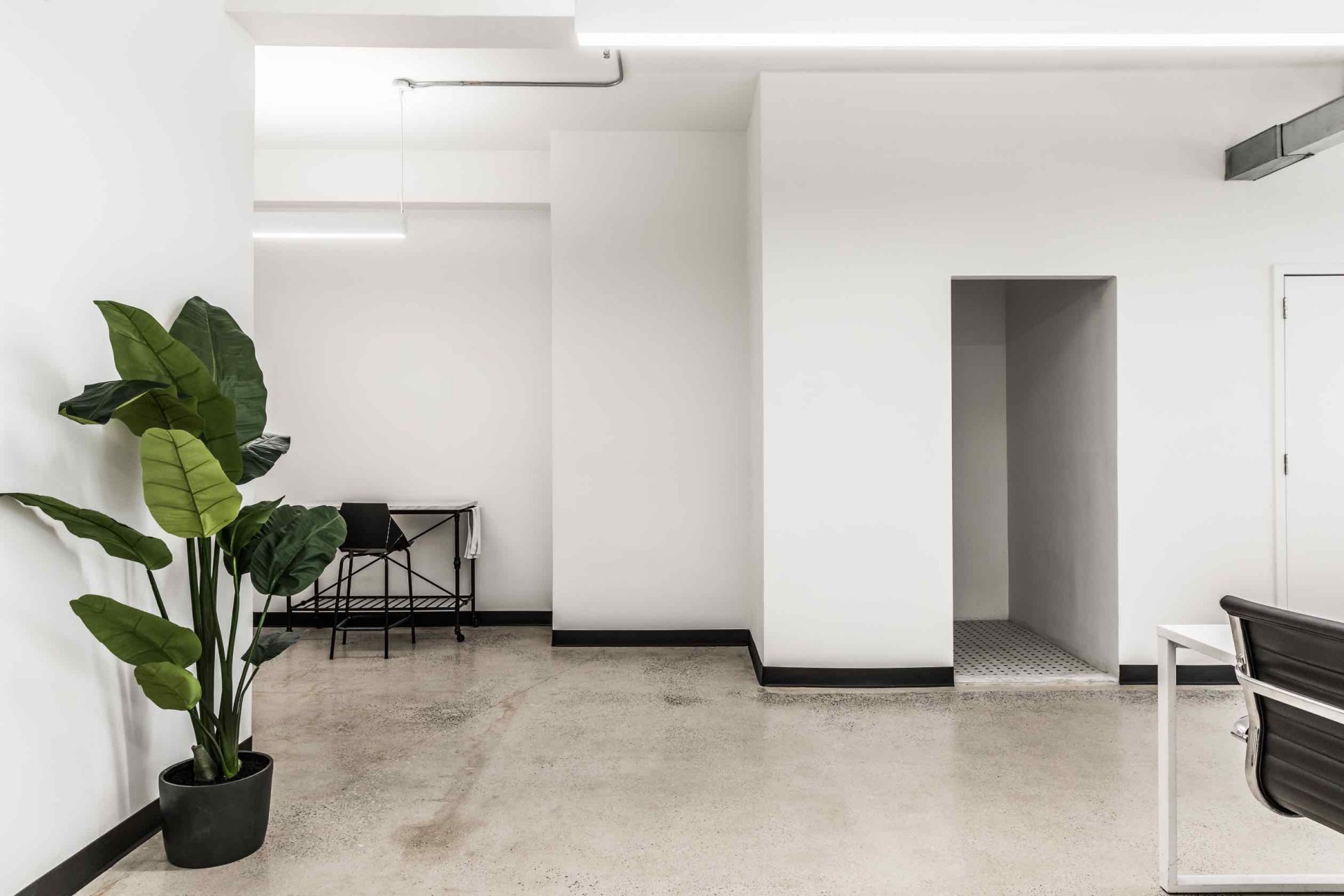 27 Union Square West Suite 303 Office Open Areas