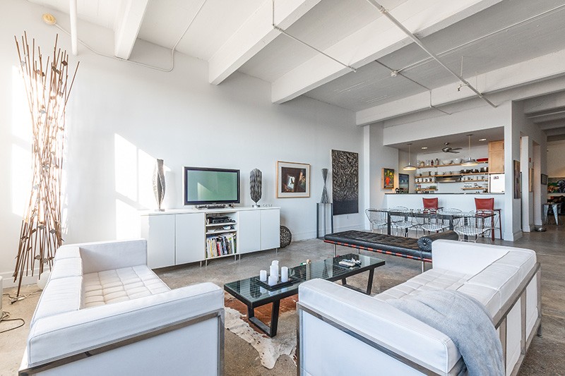 150 Bay Street Unit 803