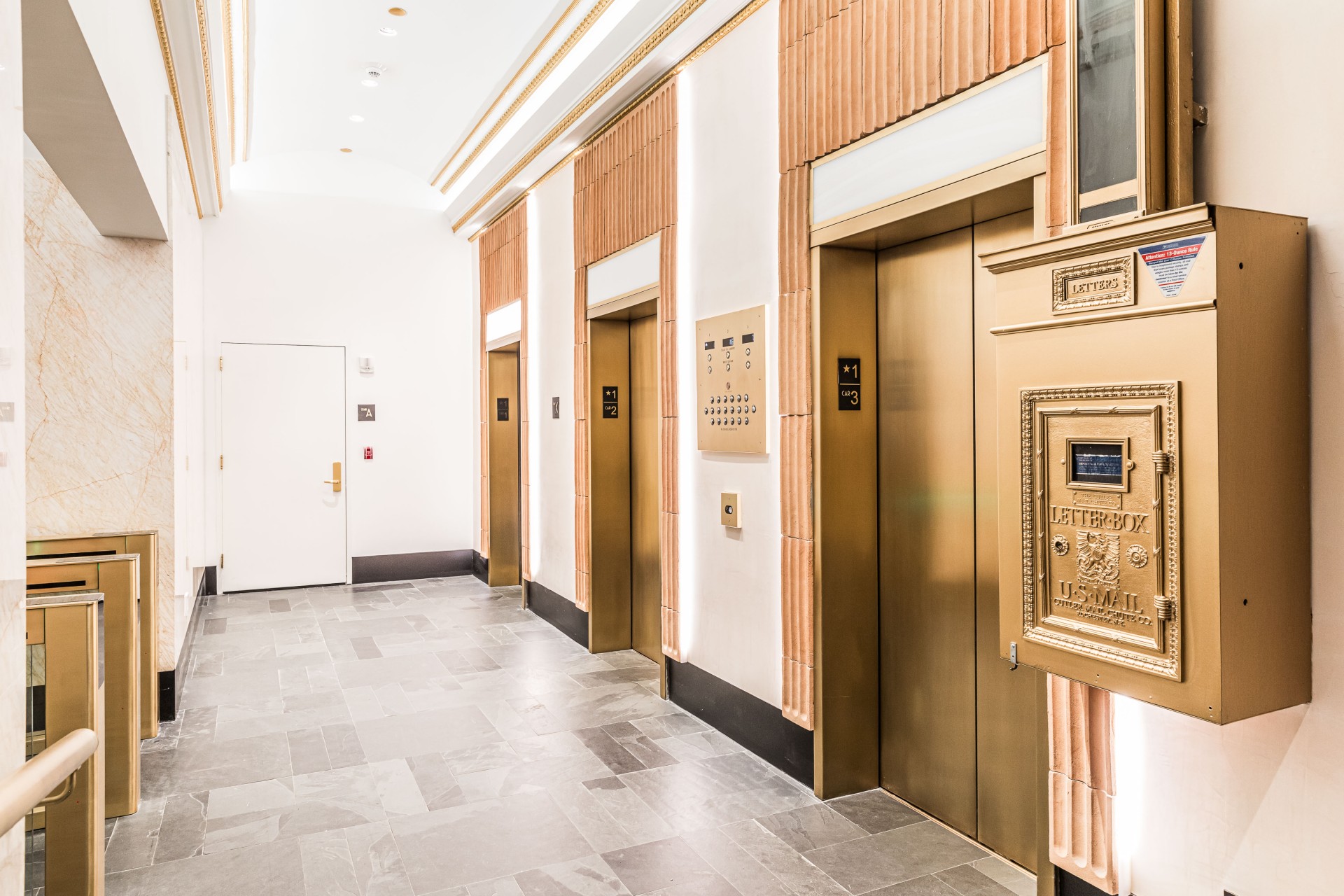 322 8th Ave - Lobby 127