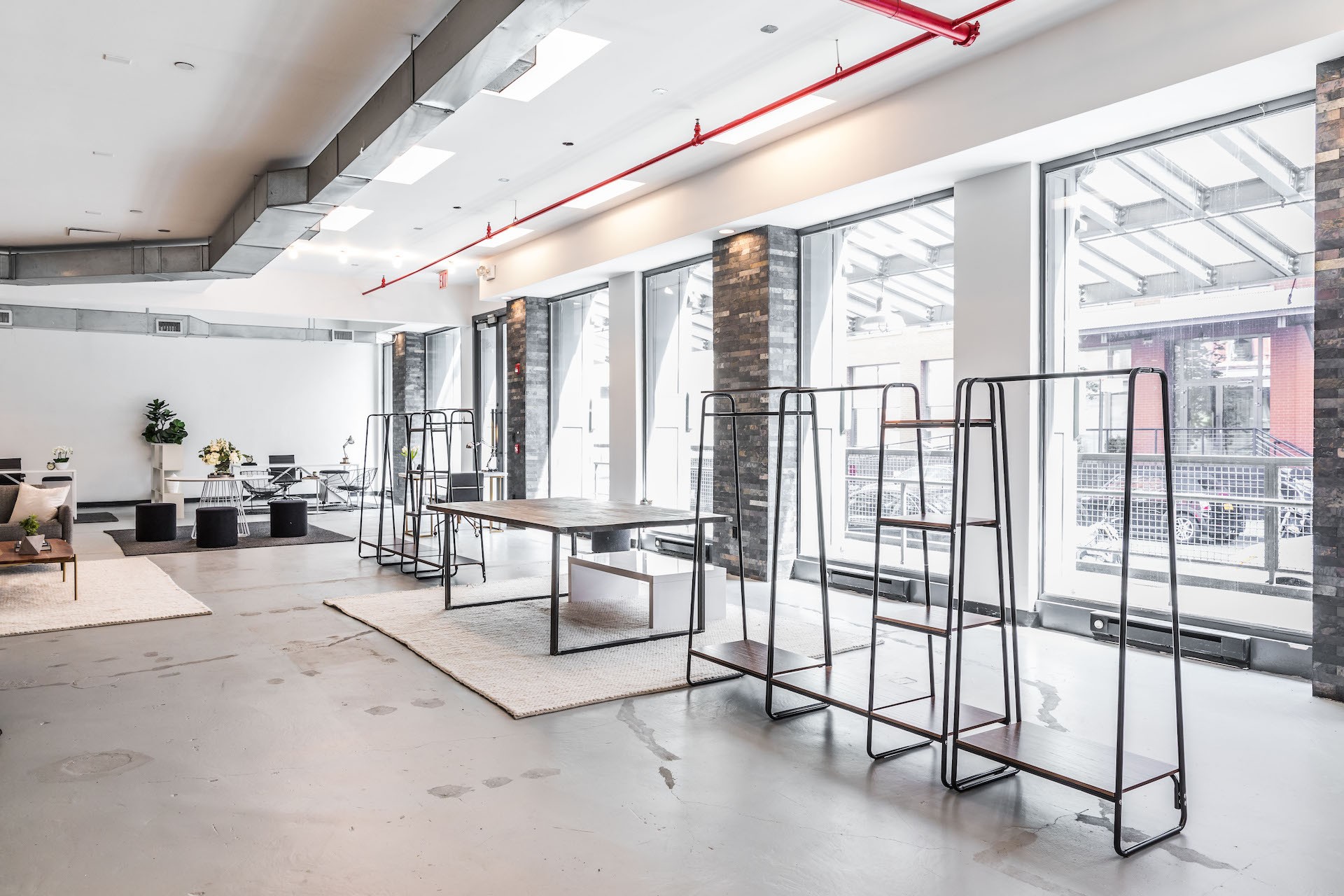 416 Washington Street Retail Interior Space