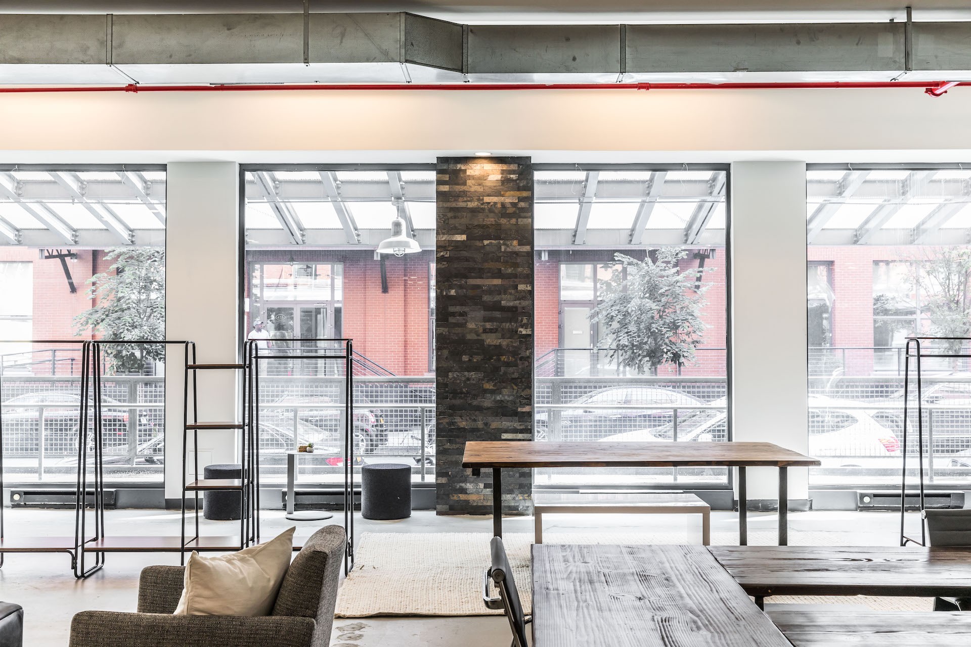 416 Washington Street Retail Interior Space
