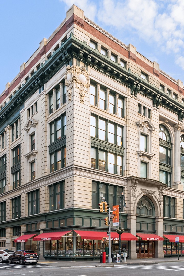 675 Avenue of the Americas