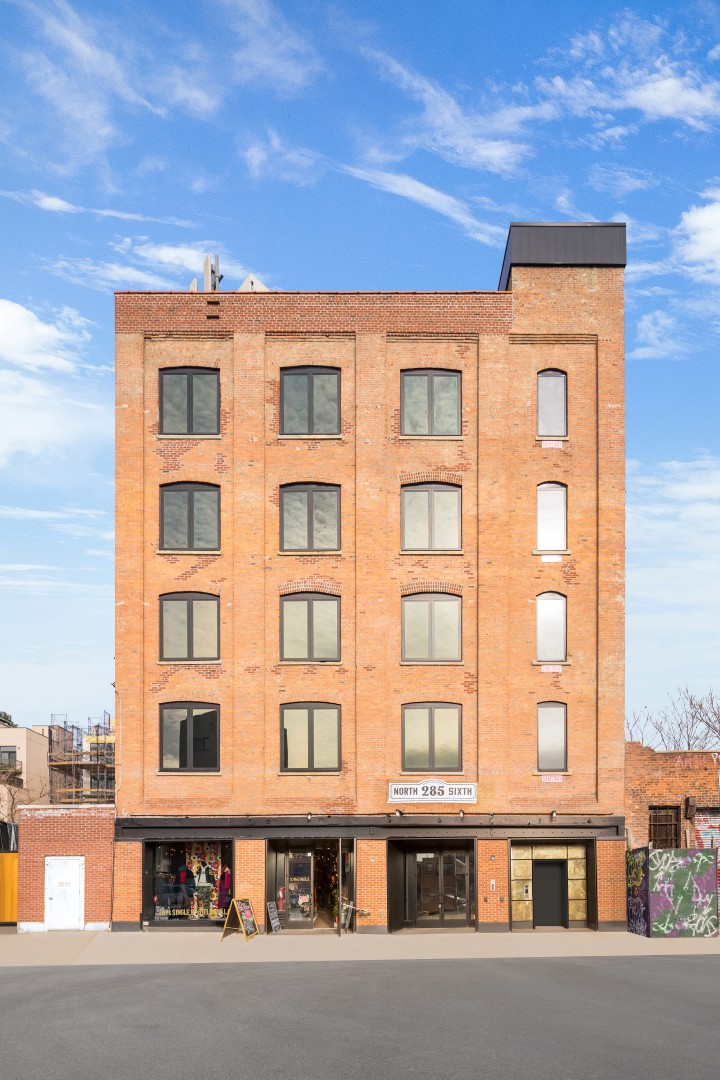 285 North 6th Street
